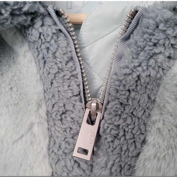 Ugg Augusta Sherpa Baseball Jacket Bomber Coat Icy Blue Medium - Picture 4 of 4